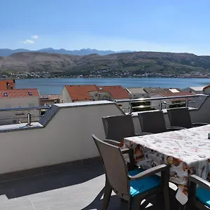 Apartament Celjak, Pag Town